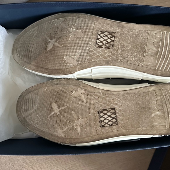 Dior Black and White Sneakers - Picture 5 of 5